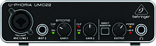 BEHRINGER UMC22