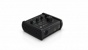 IK MULTIMEDIA AXE-I/O-ONE