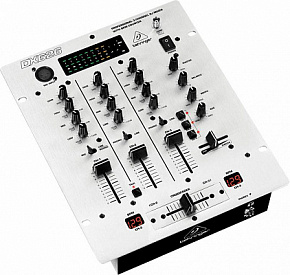 BEHRINGER DX 626 PRO MIXER