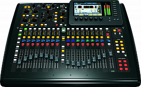 BEHRINGER X32 Compact