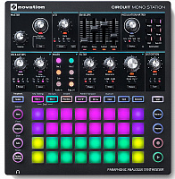 NOVATION Circuit Mono Station