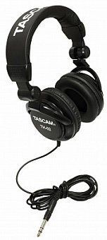 TASCAM TH-02